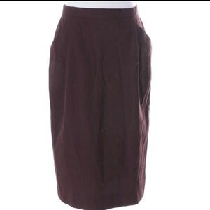 Vintage chriatian Dior skirt.​​​​​​​​​​​​​